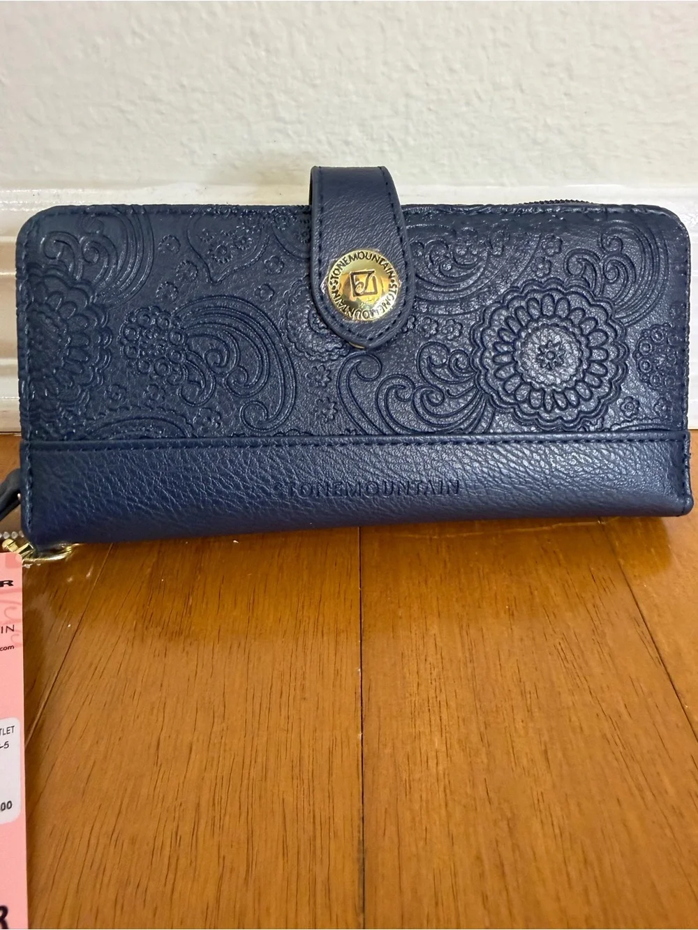 Stone Mountain Navy Blue Bonded Leather Floral Wristlet Wallet NWT